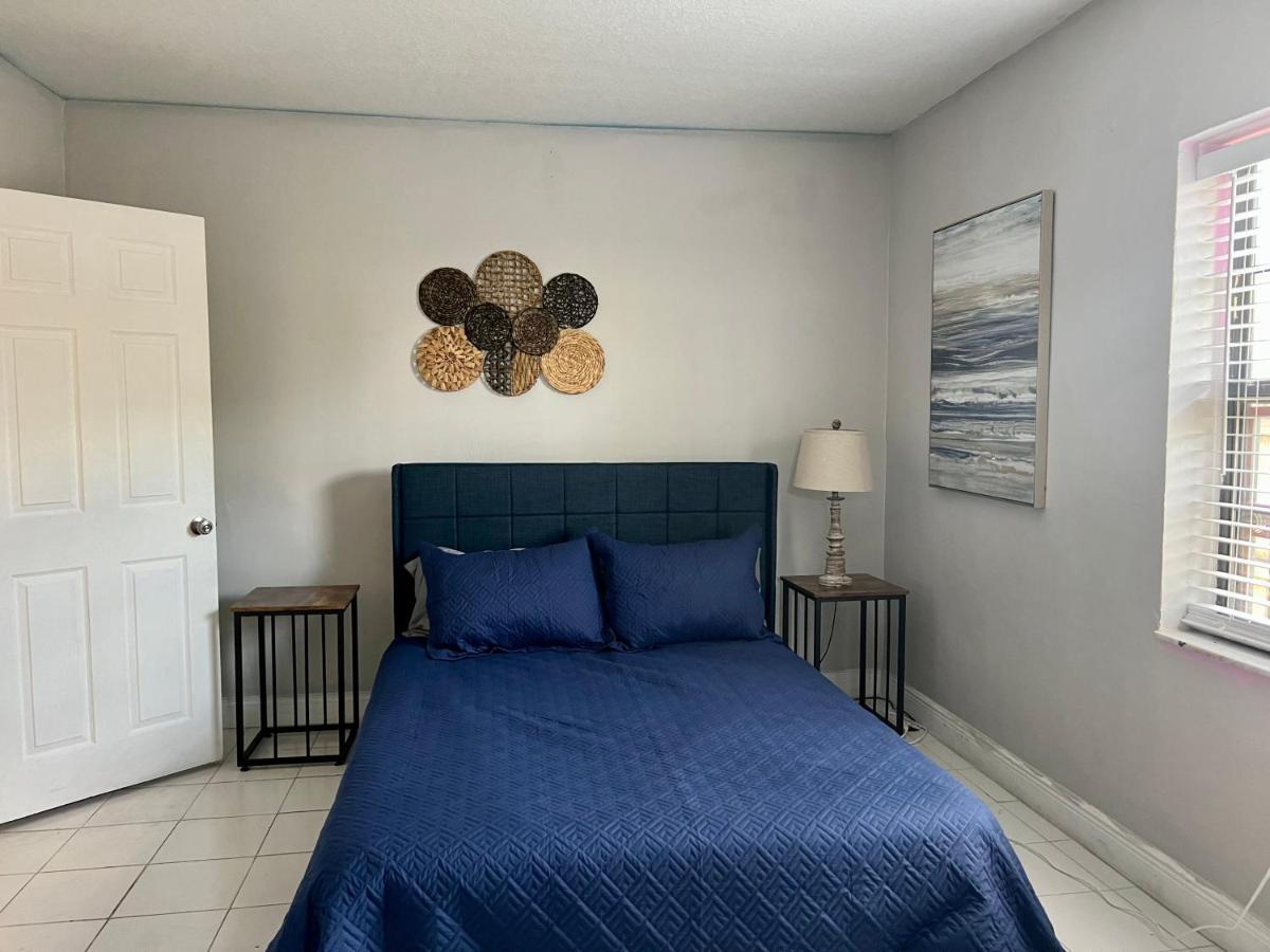 Coral Gable 3Br House Parking & Villa Маями Екстериор снимка