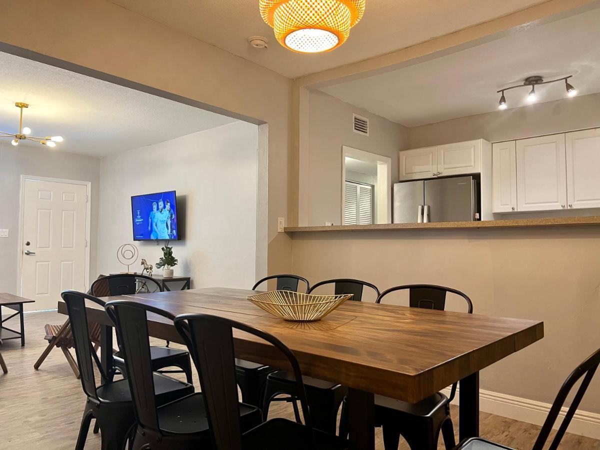 Coral Gable 3Br House Parking & Villa Маями Екстериор снимка
